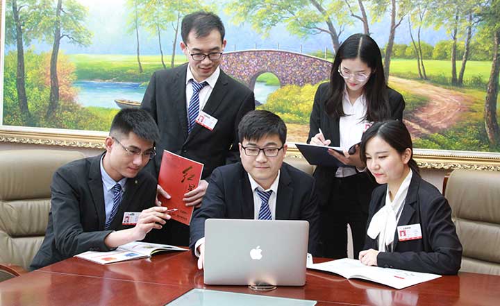 認(rèn)真商榷設(shè)計方案，為用戶提供更科學(xué)的投資方針