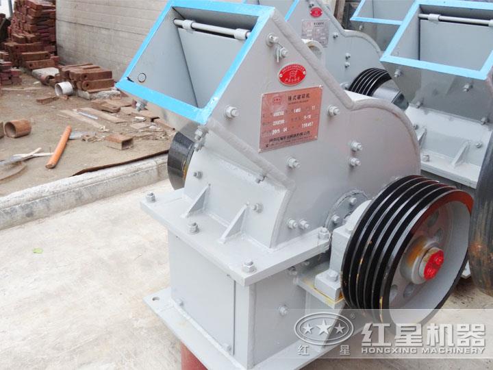 錘式破碎機，電機功率6P 55KW，時產(chǎn)18-40噸