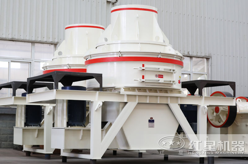 直通沖擊式制砂機(jī)，體積小，適用于中小型廠家